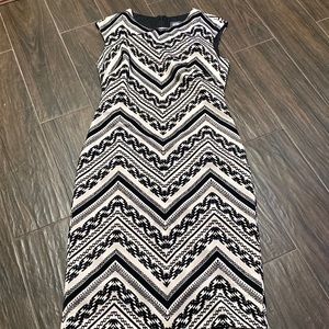 Vince Camuto black and cream with velvet design dress